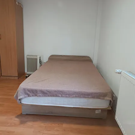 Amg Luk Guest house