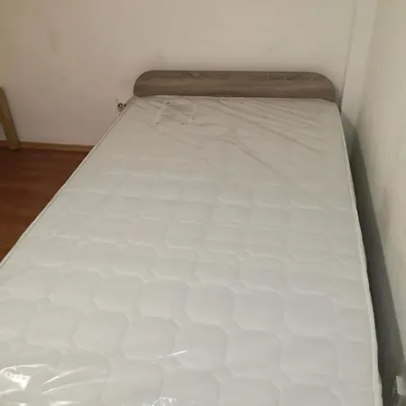 Pensión Amg Luk *
